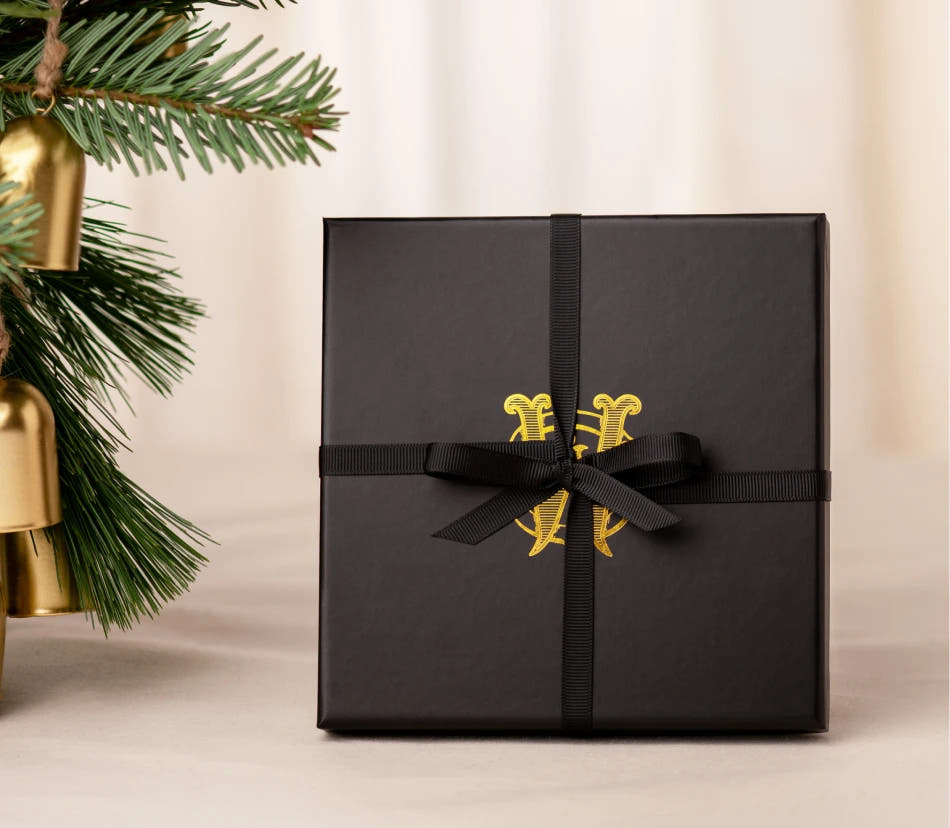 Perfumer Gifting Experience